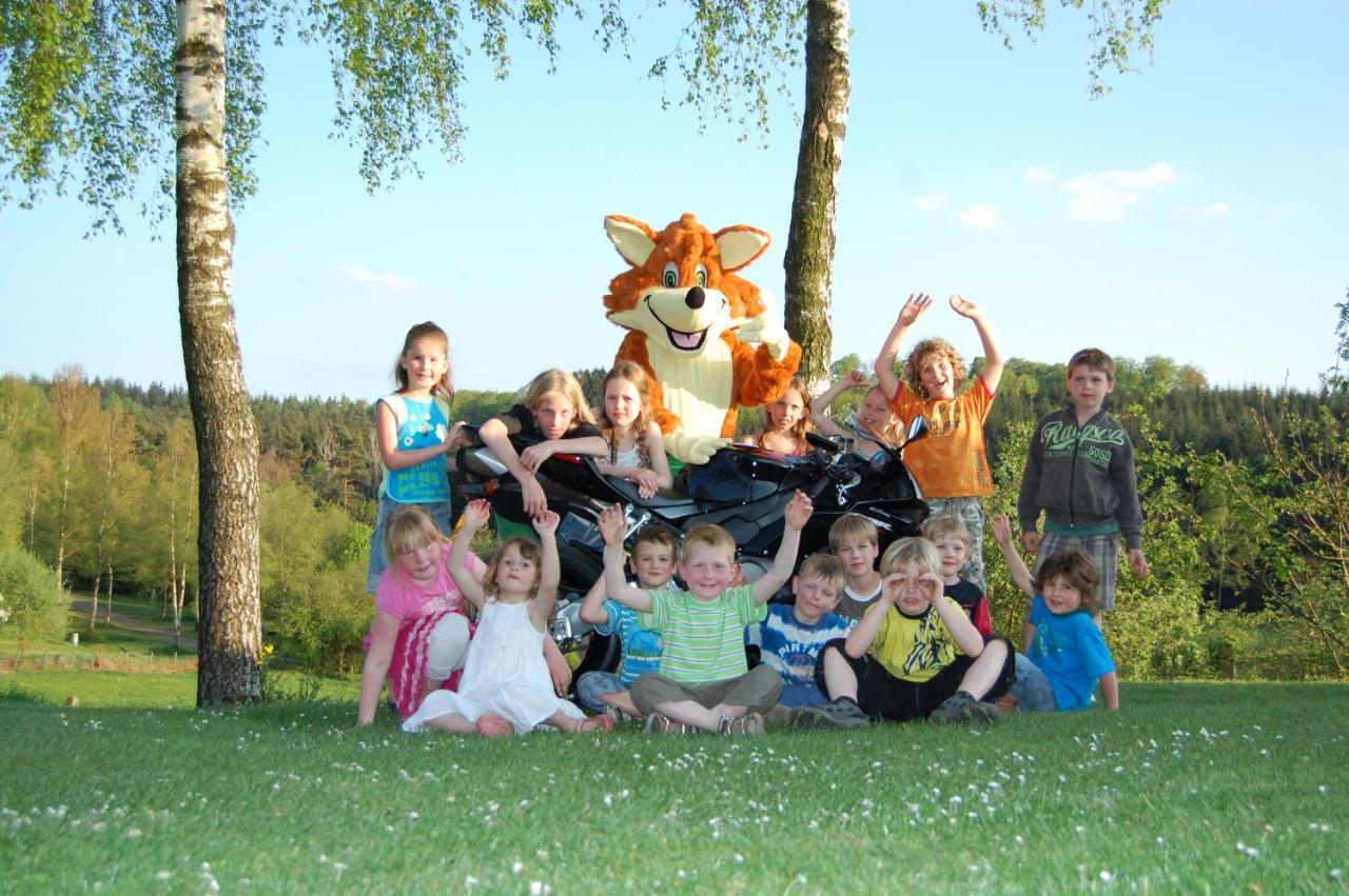 Ardennen Camping Bertrix Dış mekan fotoğraf